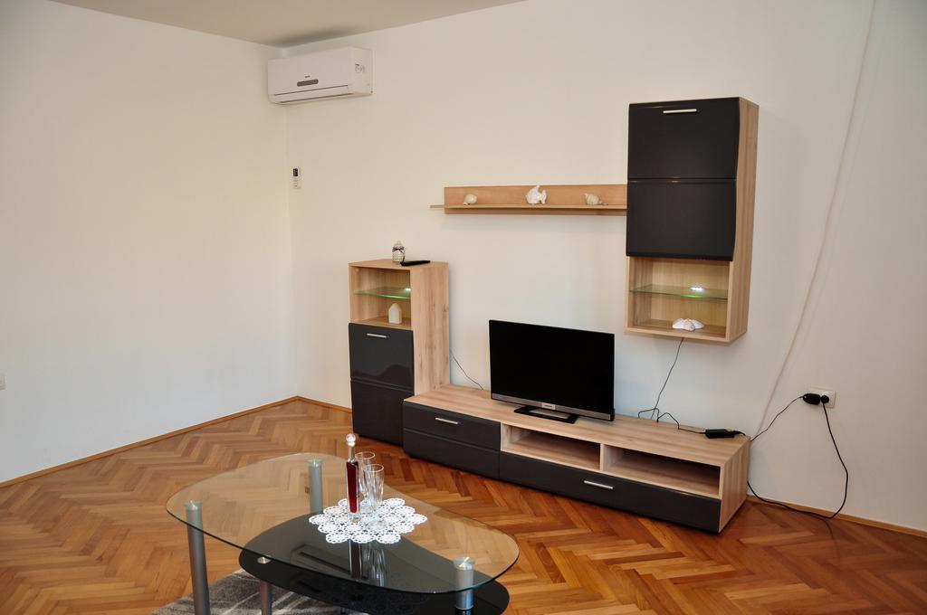 Apartment Rezo Задар Екстериор снимка
